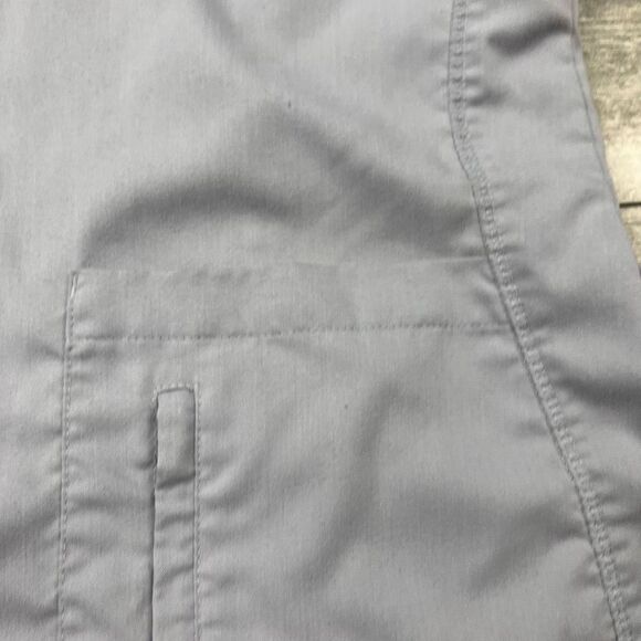 Greys Anatomy active scrub top M - Picture 7 of 8